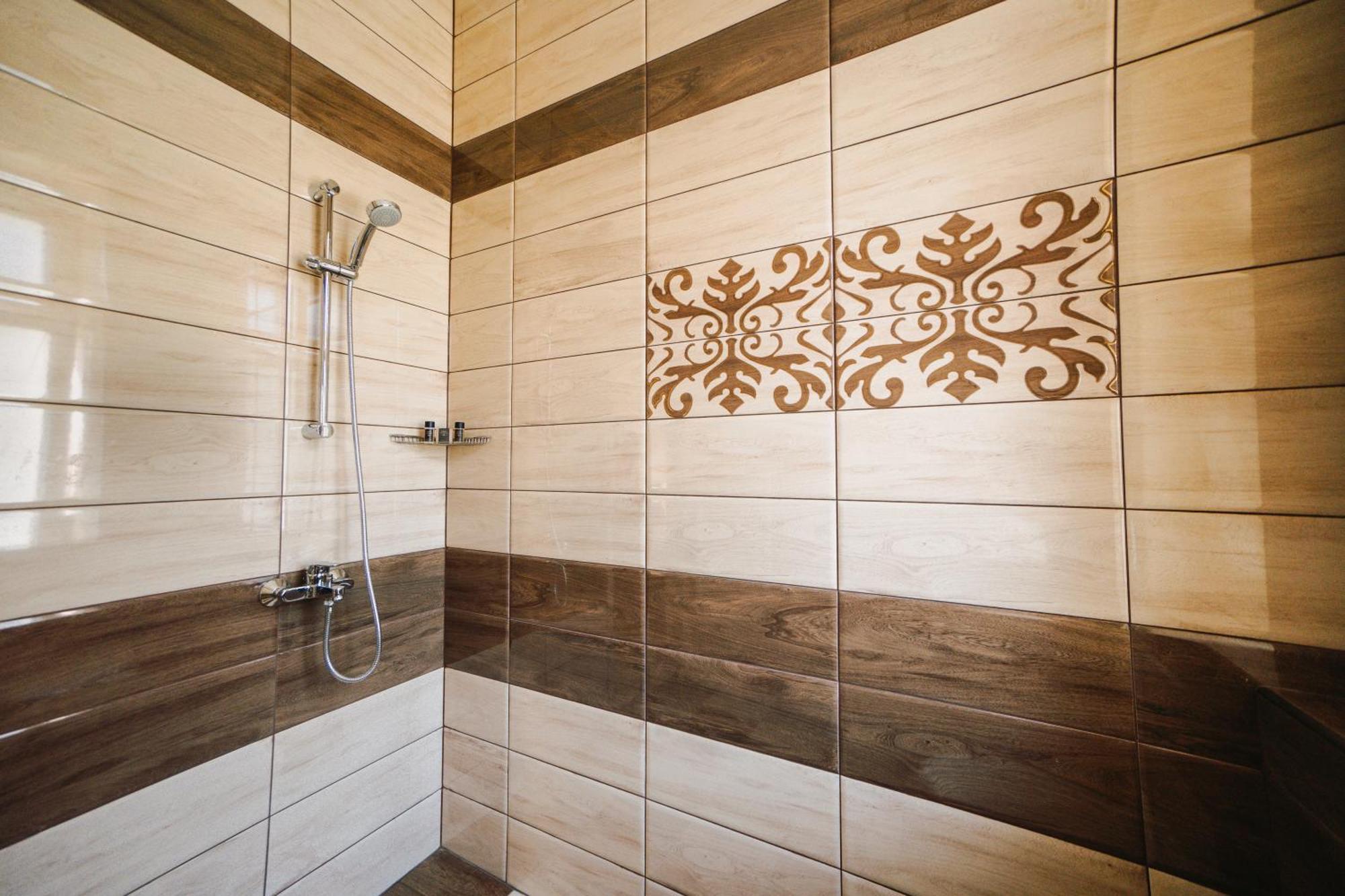Хотел Театъръ Hotel Pleven Buitenkant foto