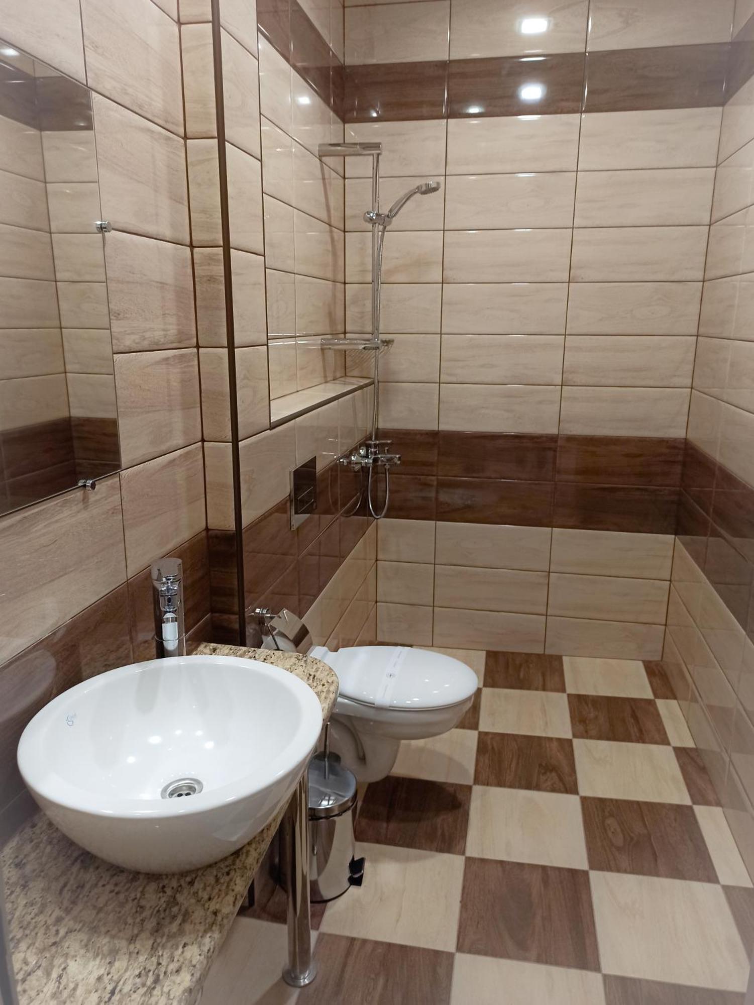 Хотел Театъръ Hotel Pleven Buitenkant foto